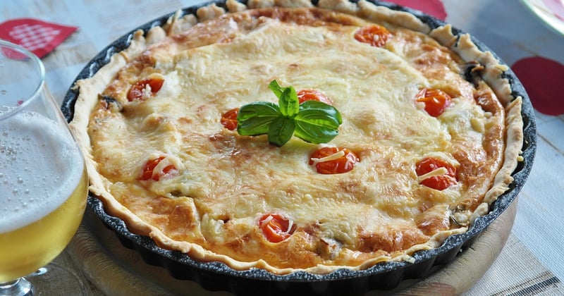 Quiche lorraine sans pâte brisée : la recette fondante qui change tout